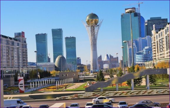 Astana-Baiterek paminklas