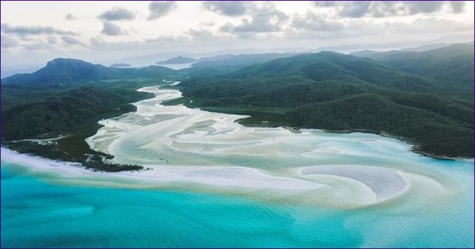 White Harbour paplūdimiai, Australija