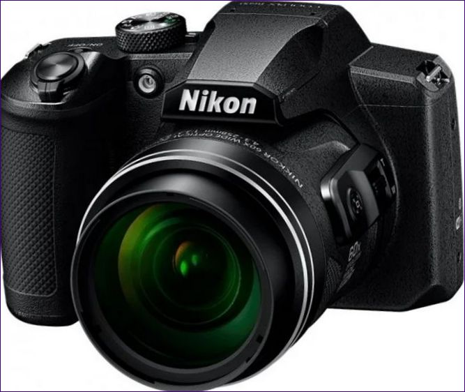 Nikon Coolpix B600